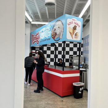 Control Gallery - There's a Monty's soft serve there! - Art Galleries Near Me - Los Angeles, California