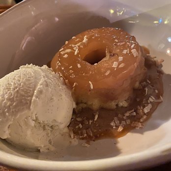 Trader Vic's - Pineapple Upside Down Cake - Hawaiian Near Me - Atlanta, Georgia