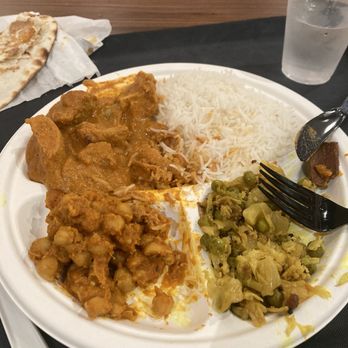 Halidom Eatery - Chicken thigh tikka masala, chickpeas, and veggies - Food Court Near Me - Atlanta, Georgia Halidom Eatery - Chicken thigh tikka masala, chickpeas, and veggies - Food Court Near Me - Atlanta, Georgia