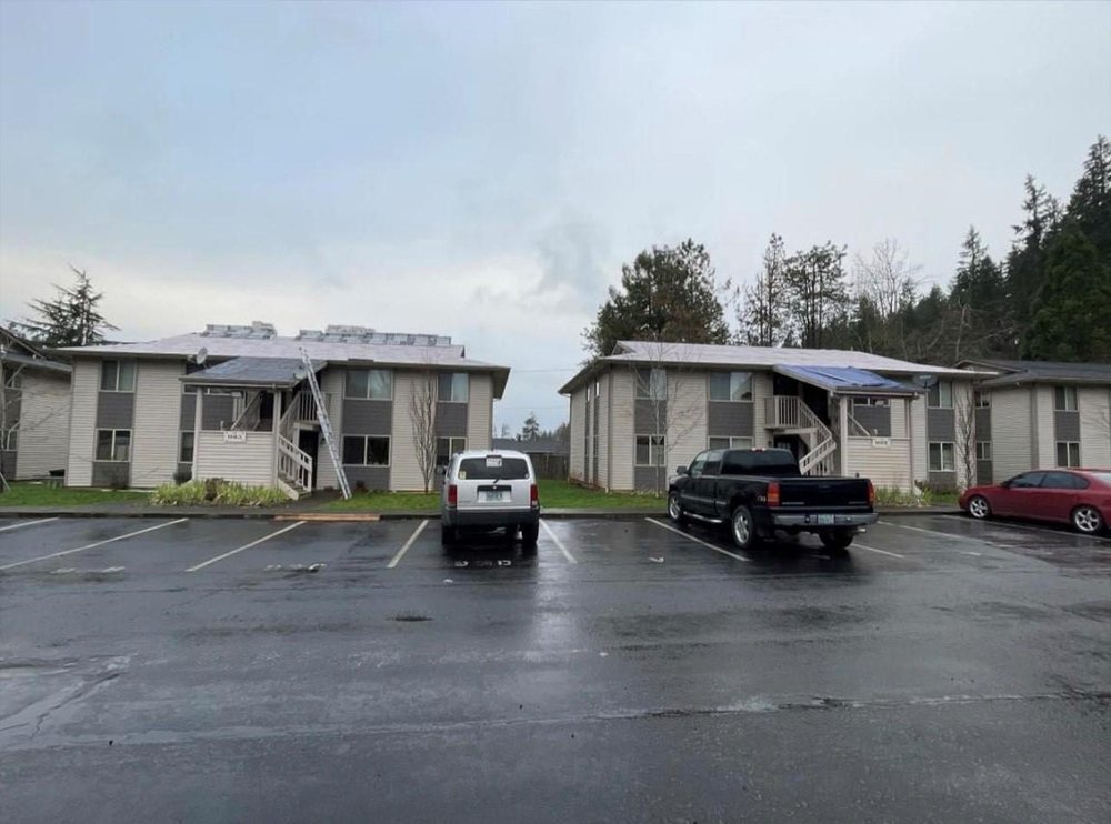 Slide of Aguilar Roofing