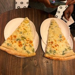Artichoke Pizza