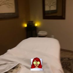 Renee's Day Spa and Salon - Massage room