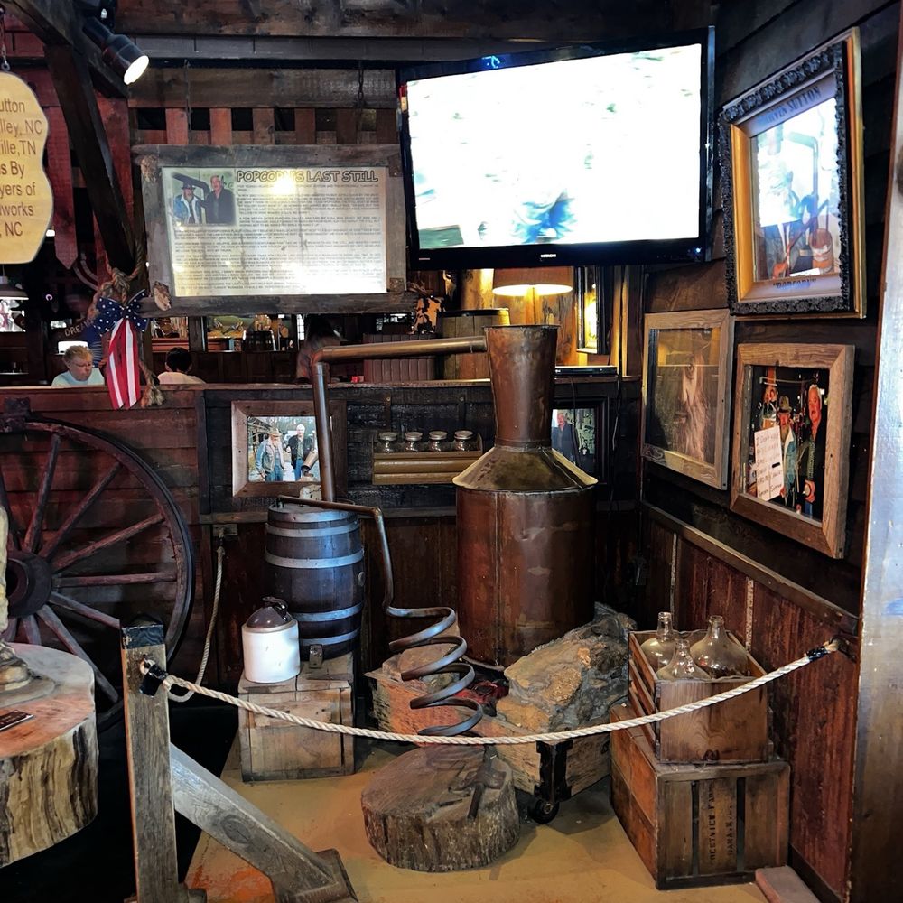 Front entrance moonshine still Front entrance moonshine still