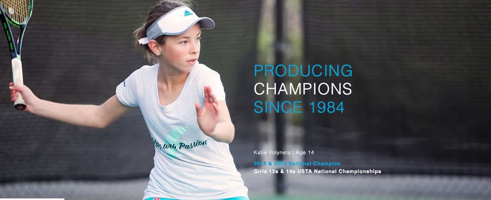 Tompkins Tennis International Logo