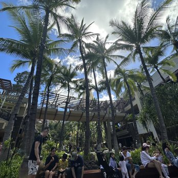 Royal Hawaiian Center - Shopping Centers Near Me - Honolulu, Hawaii Royal Hawaiian Center - Shopping Centers Near Me - Honolulu, Hawaii