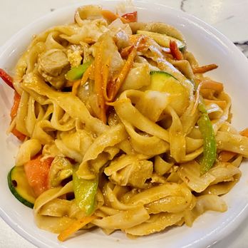 Chopin Noodle House - B7 Stir Fry Knife Sliced Noodles - Noodles Near Me - Gaithersburg, Maryland Chopin Noodle House - B7 Stir Fry Knife Sliced Noodles - Noodles Near Me - Gaithersburg, Maryland