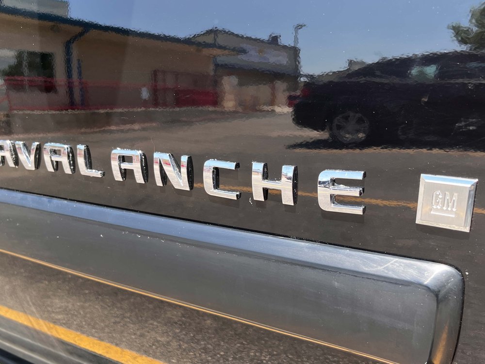 MIRACLE BODY & PAINT Updated October 2024 88 Photos & 124 Reviews 6217 Grissom Rd, San