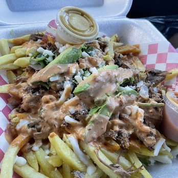 Tacos Regios La Silla - Birria Fries with Avocado - Food Trucks Near Me Tacos Regios La Silla - Birria Fries with Avocado - Food Trucks Near Me