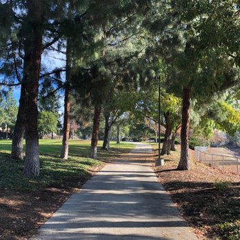 Mayfair Park - Walkway - Parks Near Me - Simi Valley, California