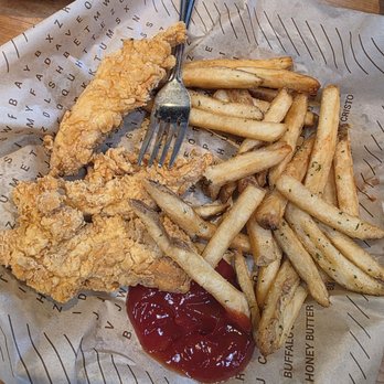 Cheddar's Scratch Kitchen - Comfort Food Near Me - Newport News, Virginia