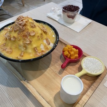 UC Dessert - Desserts Near Me - Oakland, California