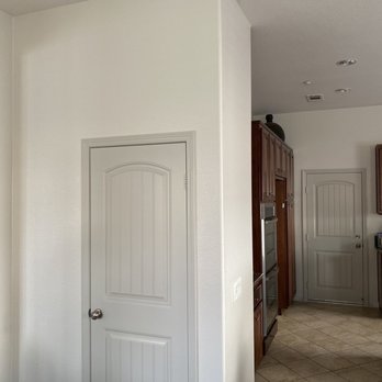 EAC Painting - Painters Near Me - Adelanto, California EAC Painting - Painters Near Me - Adelanto, California