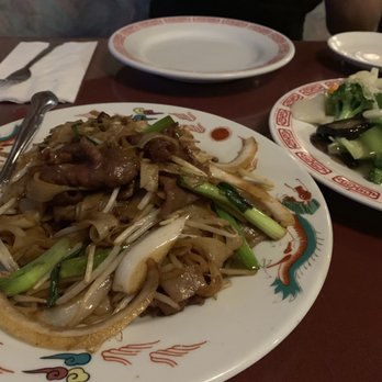 Dynasty - Beef chow fun - Chinese Near Me - Big Bear Lake, California Dynasty - Beef chow fun - Chinese Near Me - Big Bear Lake, California