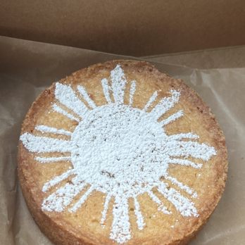 Kasama - Ube And Huckleberry Basque Cake - Filipino Near Me - Chicago, Illinois