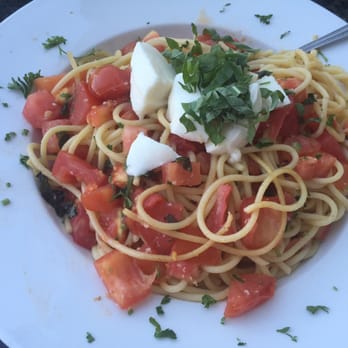 Venezia - Spaghetti al fresco - Pizza Near Me - Sarasota, Florida