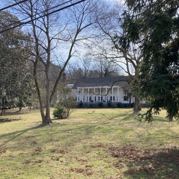 GreenLife Inn at Mimosa - Even in the winter this place is AMAZING! - Bed & Breakfast Near Me - Tryon, North Carolina