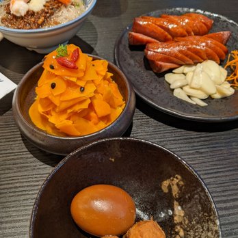 Du Hsiao Yueh - Taiwanese Near Me - Markham, Ontario