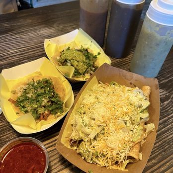Crack Taco Shop - Birra Taco cilanto Onion & Crack Tri Tip Taco & Rolled Tacos Beef 5 Pc - Tacos Near Me - San Diego, California