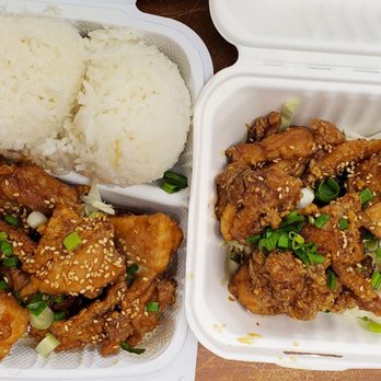 T & L Market - Regular Garlic Chicken plate on da left ($12.00), & Mini Garlic Chicken plate on da right ($9.00). - Hawaiian Near Me - Honolulu, Hawaii T & L Market - Regular Garlic Chicken plate on da left ($12.00), & Mini Garlic Chicken plate on da right ($9.00). - Hawaiian Near Me - Honolulu, Hawaii