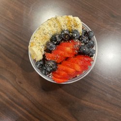 Sweet Retreat Donuts - Açaí bowl, your choice of melted peanut butter on top of you want