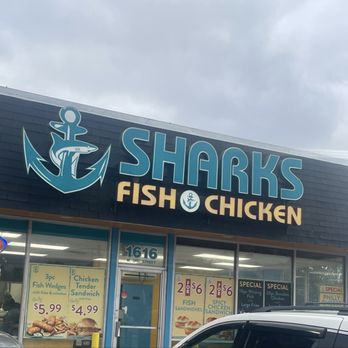 Shark's Fish & Chicken - Front view of building - American Near Me - Dayton, Ohio Shark's Fish & Chicken - Front view of building - American Near Me - Dayton, Ohio