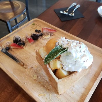 U :Dessert Story - Thai Tea Toast ($15), good, but definitely felt to me like it was too big for one person to eat alone. - Desserts Near Me - Berkeley, California