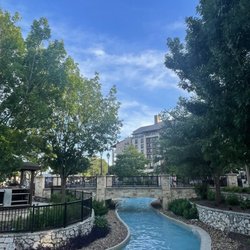River Bluff Water Experience
