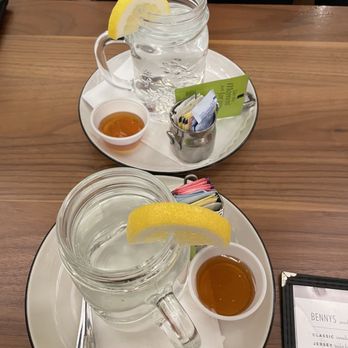 Around The Clock - Boogie green tea - Diners Near Me - East Rutherford, New Jersey