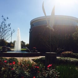 Museum of Southern History - Outside by the fountain and the garden