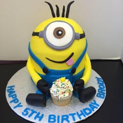 Sweet Spot Cupcakes - Minion 3D cake.  Celebrate a birthday with a special custom birthday cake.