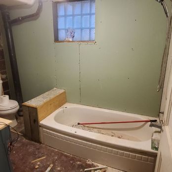 Burning River Custom Homes - General Contractors Near Me - Cuyahoga Falls, Ohio