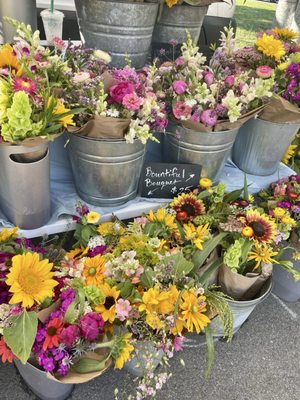 Garfield Park Farmers Market by null