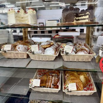 Barbara's Polish Deli Store - Delis Near Me - Addison, Illinois Barbara's Polish Deli Store - Delis Near Me - Addison, Illinois