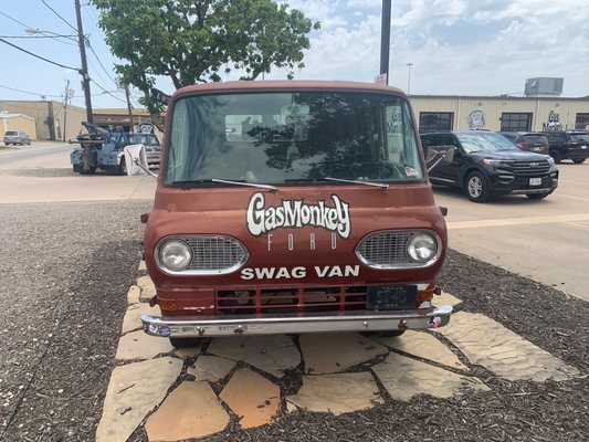 Gas Monkey Garage by null