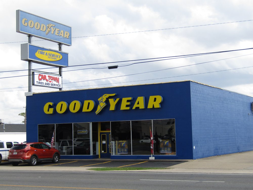 CAR TOWN TIRES AND SERVICE Updated September 2024 1514 Louisville