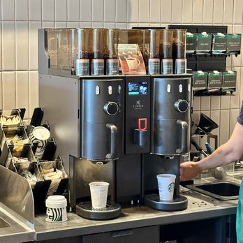 Starbucks - Clover Brewer - Coffee & Tea Near Me - Delray Beach, Florida Starbucks - Clover Brewer - Coffee & Tea Near Me - Delray Beach, Florida