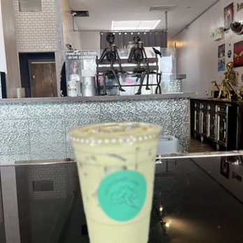 Undergrind Cafe - Green Dragon Latte - Cafes Near Me - Los Angeles, California