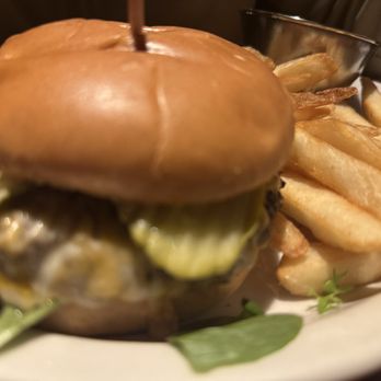 Moon & Sixpence British Pub - Pubs Near Me - Portland, Oregon Moon & Sixpence British Pub - Pubs Near Me - Portland, Oregon