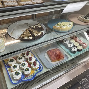 Essential Sweets - Cupcakes cheesecakes and more - Bakeries Near Me - Jacksonville, North Carolina