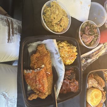 Bronzeville Soul - Soul Food Near Me - Chicago, Illinois