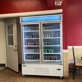 JD’s Gourmet - Drink cooler - American Near Me - Massillon, Ohio
