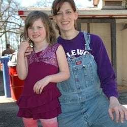 Maplewood Farm - Farmer Courtenay and Ruby