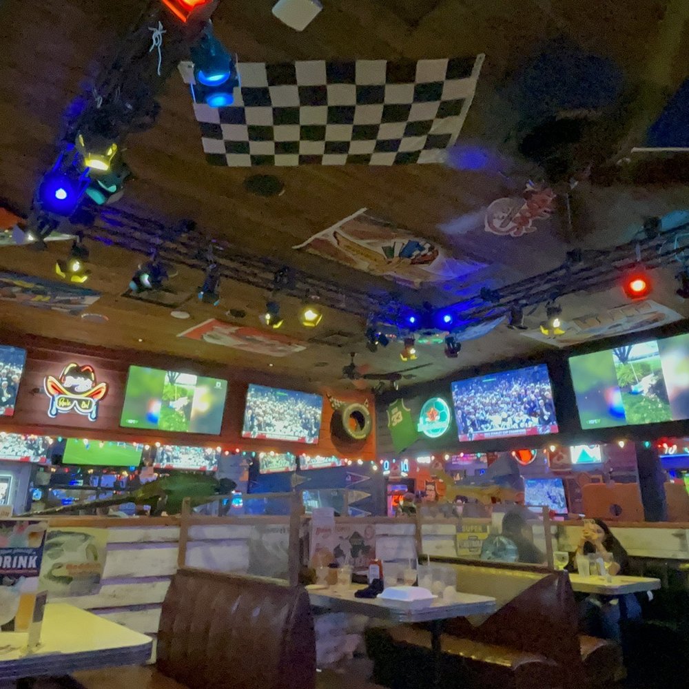 Bubba's 33 - Pizza Near Me - Colorado Springs, Colorado Bubba's 33 - Pizza Near Me - Colorado Springs, Colorado