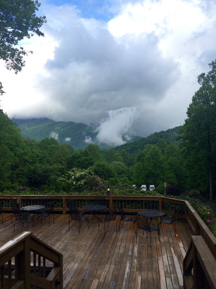 CLEAR CREEK GUEST RANCH Updated August 2024 100 Clear Creek Rd