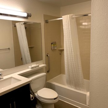 Sonesta Simply Suites Clearwater St. Petersburg - Cockroaches in the bathrooms - Hotels Near Me - Clearwater, Florida Sonesta Simply Suites Clearwater St. Petersburg - Cockroaches in the bathrooms - Hotels Near Me - Clearwater, Florida