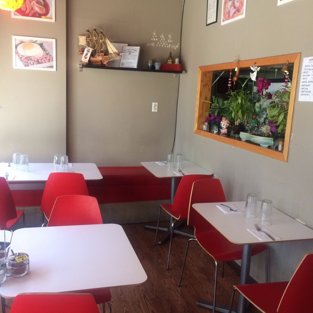 Tom Yum Cafe - Thai Near Me - Chicago, Illinois Tom Yum Cafe - Thai Near Me - Chicago, Illinois