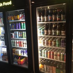 Deli St - Plenty of local beers available