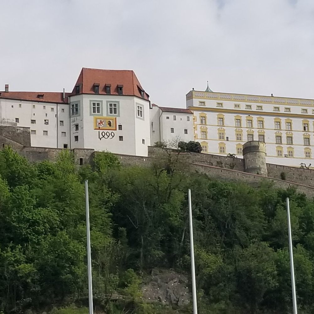 Passau - Arts & Entertainment Near Me