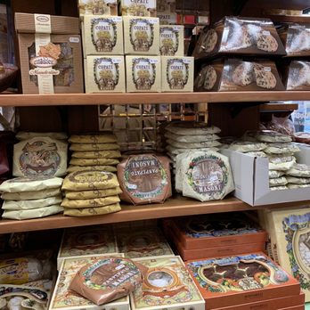 Castroni - Grocery Near Me - Rome, RM