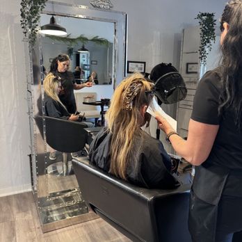 The Radiant Salon - Monika - Hair Salons Near Me - Brentwood, California